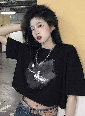 黑色t恤女短袖短款白色甜酷修身夏季时尚紧身别致上衣设计感小众