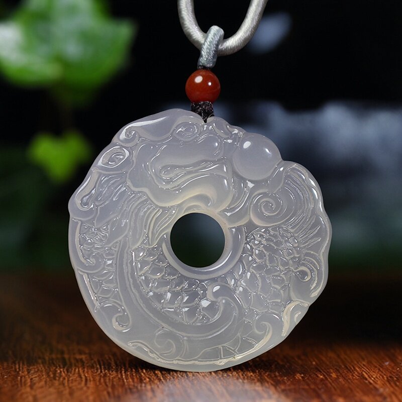 天然冰种玛瑙龙鱼挂件仿古