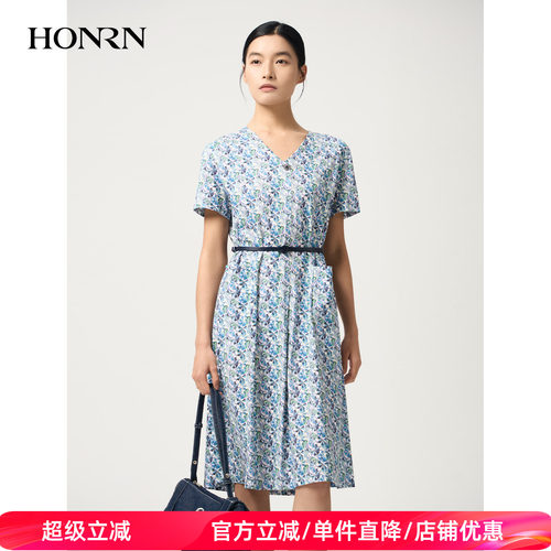 红人夏季V领碎花纯棉A字连衣裙