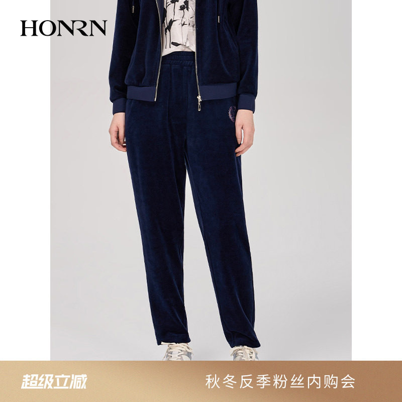 HONRN/红人蓝色宽松直筒显瘦丝绒运动休闲裤垂感女秋季HI39OK026