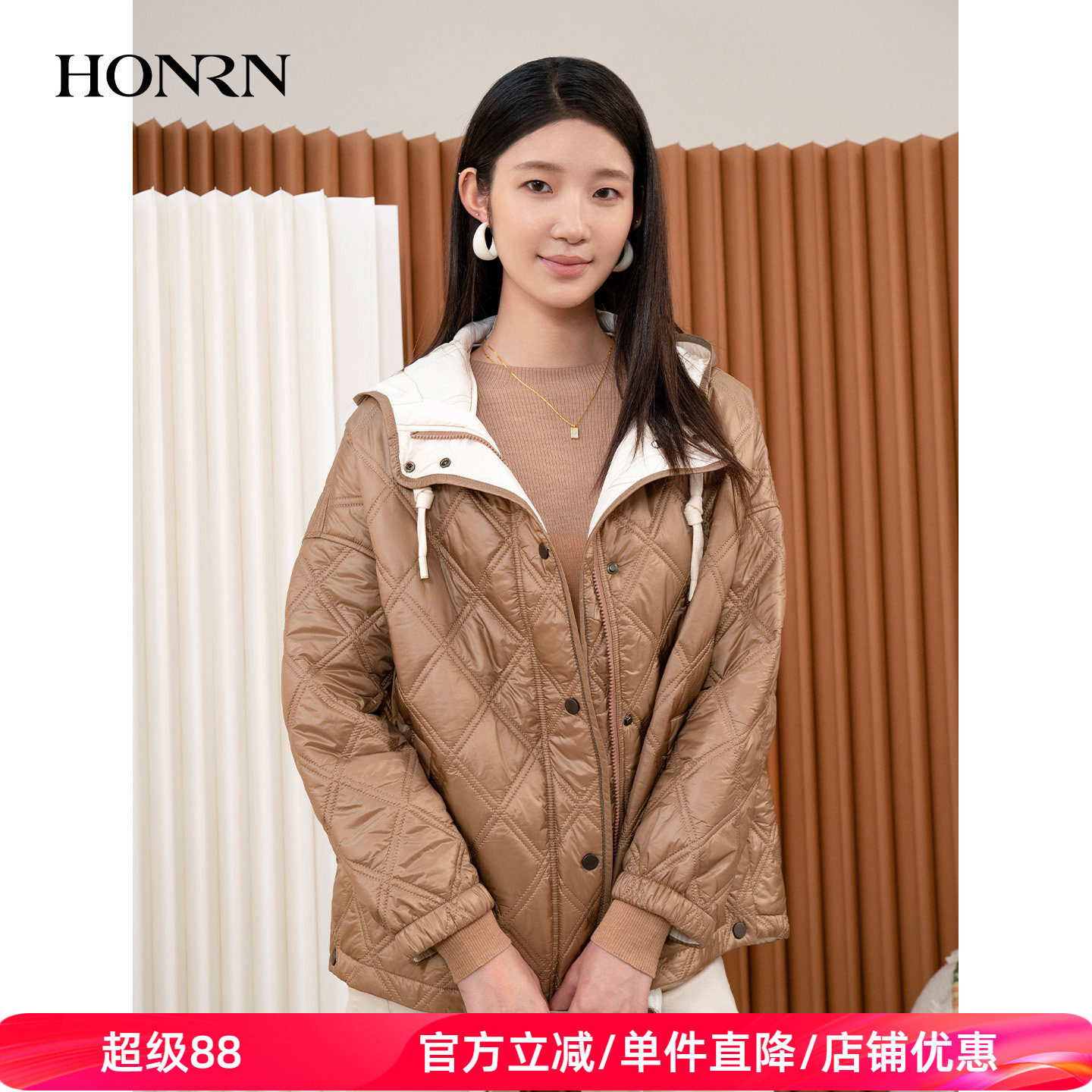 HONRN/红人休闲短款连帽菱格纹棉衣棉服外套女轻薄春秋HI33MA082