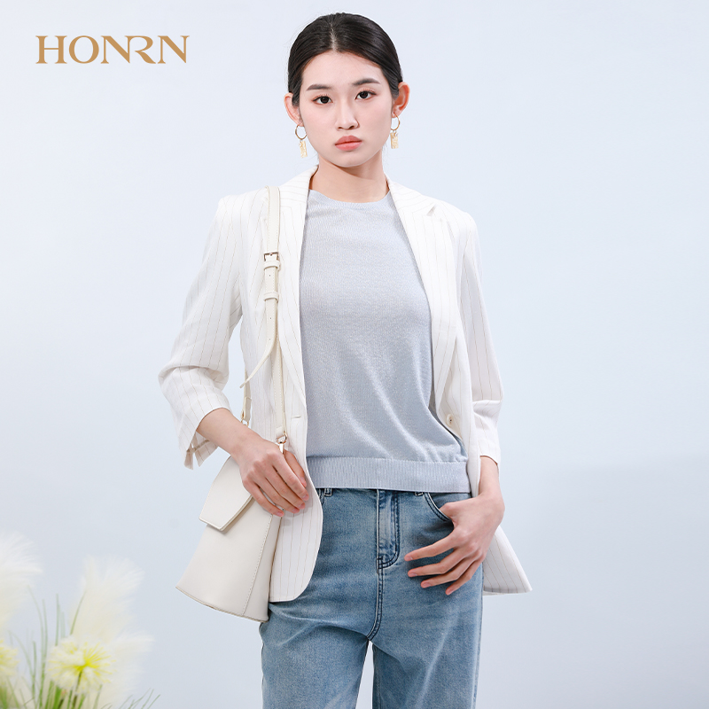 HONRN/红人新款休闲洋气减龄白色修身显瘦条纹西装外套上衣女夏季