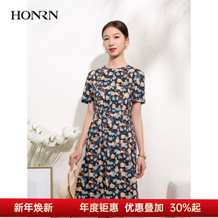印花收腰显瘦a字连衣裙女夏HI22OL136 圆领短袖 HONRN 红人中长款