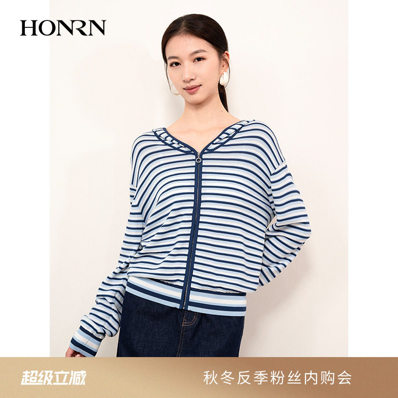 HONRN/红人蓝色条纹撞色连帽针织衫开衫外套上衣女春秋HI11OM524