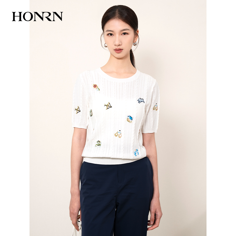 HONRN/红人圆领套头棉针织衫上衣