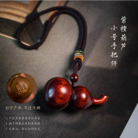 Natural green sandalwood gourd handle piece, purple sandalwood carved portable cultural and artistic pendant, sandalwood decorative item, men's stress-relieving pendant thumbnail 6