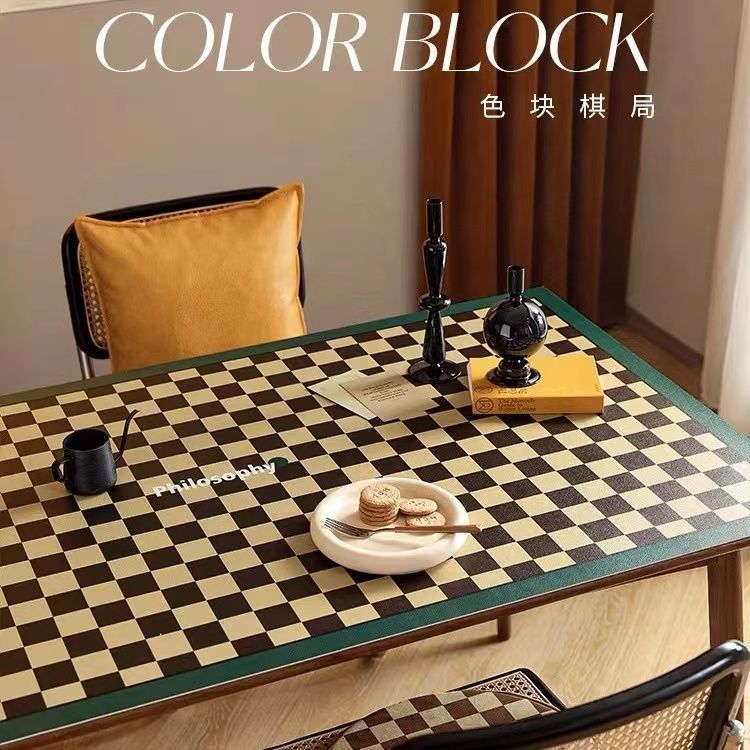 复古轻奢pvc棋盘桌垫餐桌桌布防水防油免洗桌布防烫ins茶几书桌垫