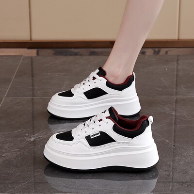 2026春季新款小白鞋女爆款厚底板鞋高级感时尚休闲女鞋E-33