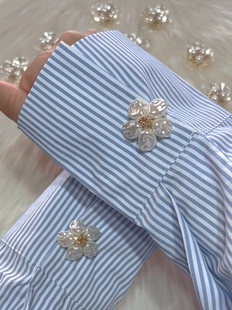 Ins博主同款复古巴洛克珍珠花朵衬衫袖扣纽扣领扣装饰轻奢耳钉