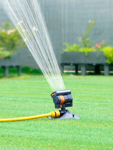 Зеленое вращение разбрызгивание свинг -качание автоматическое артефакт Артефакт вода спрей спрей спринклер весенний сад сад сад спрей ирригационные ирригационные ирригационные ирригационные ирригационные ирригационные