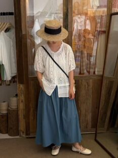 2026新款夏季森系复古文艺百搭显瘦圆领短袖衬衫女
