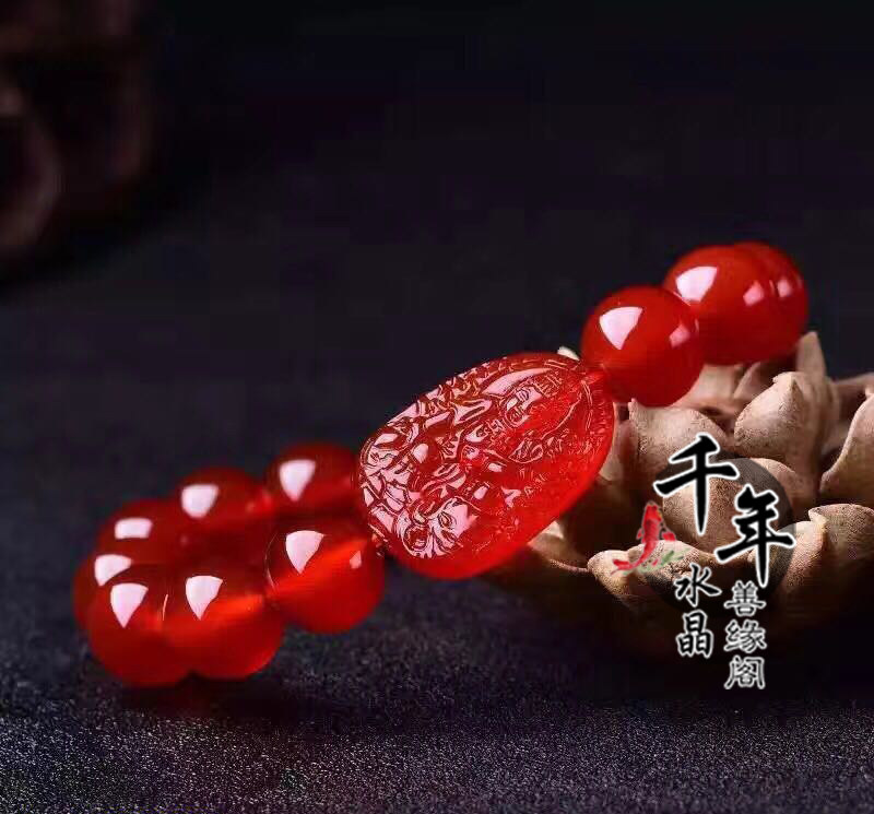 红玛瑙生肖属龙蛇八大守护神手链