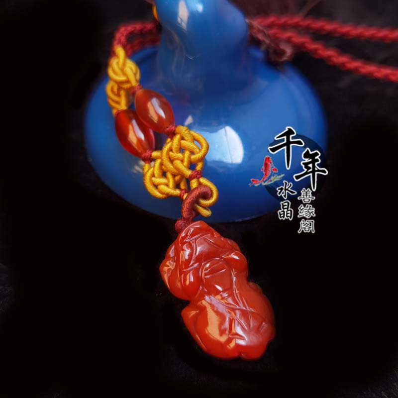 天然红玛瑙招财貔貅吊坠