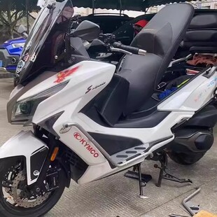 适用台产/常州光阳赛艇s400改装护杠车身保险杠射灯防摔杠配件