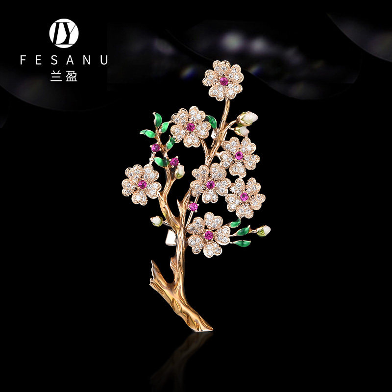 兰盈奥地利水晶梅花胸针2025新款高档精致别针胸花丝巾扣生日礼物