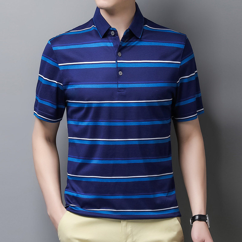 2021年夏装中青年流行修身男士T血图片