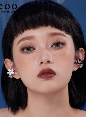 CC&OO重工手作黑白双面彩釉花朵耳夹2025年新款潮耳环女小众设计