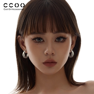 CCOO小众设计感银色三层扭曲圈圈耳环女轻奢高级时尚 气质耳饰 个性