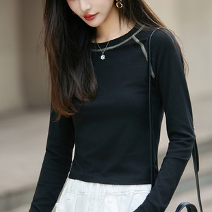 撤柜圆领打底衫内搭女新黑色设计感小众上衣休闲德绒保暖短款T恤