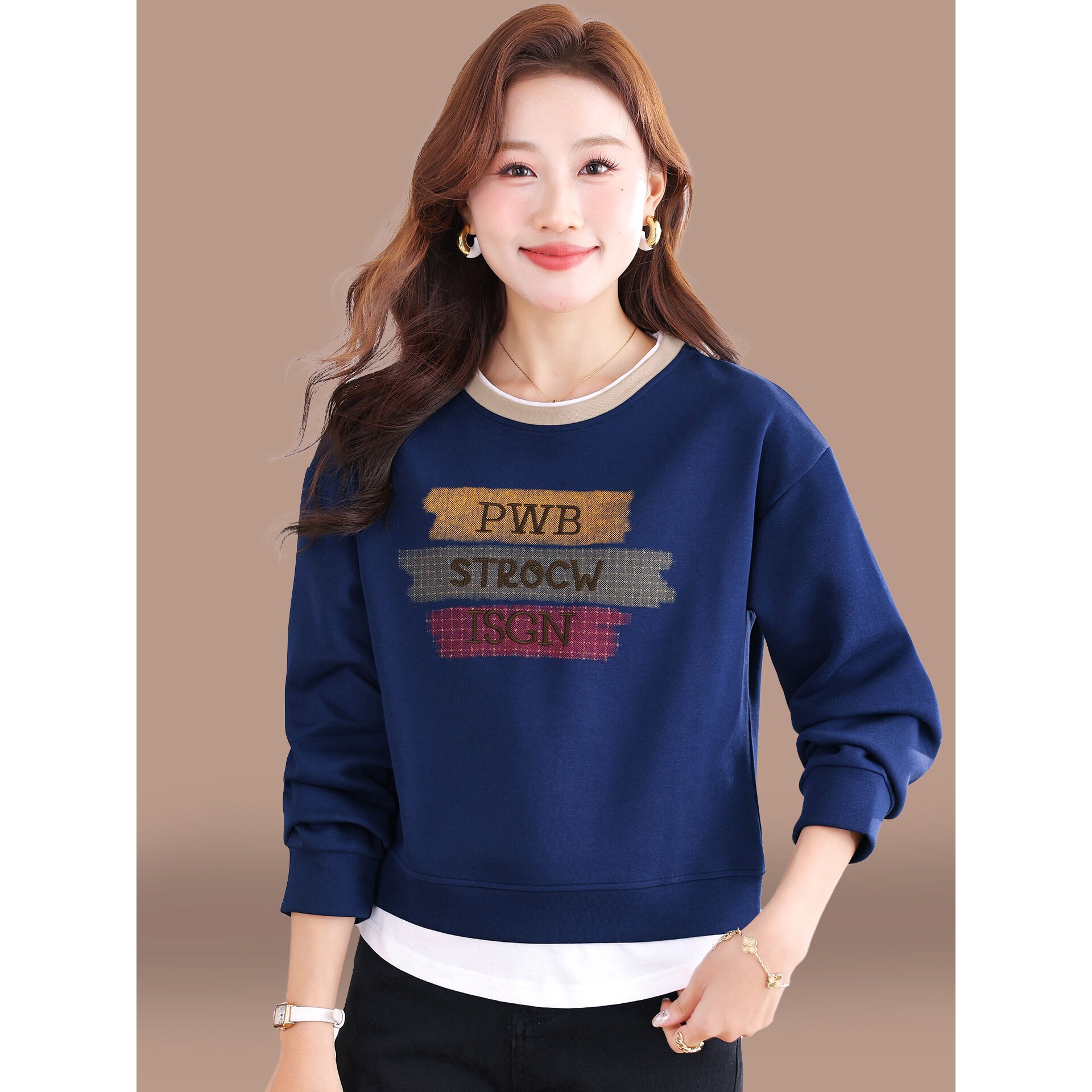 撤柜假两件卫衣女款春秋薄款新款中老年妈妈时尚减龄圆领长袖上衣