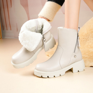 撤柜真皮秋冬季新款白色短靴松糕女式厚底女靴女保暖羊毛棉鞋加绒
