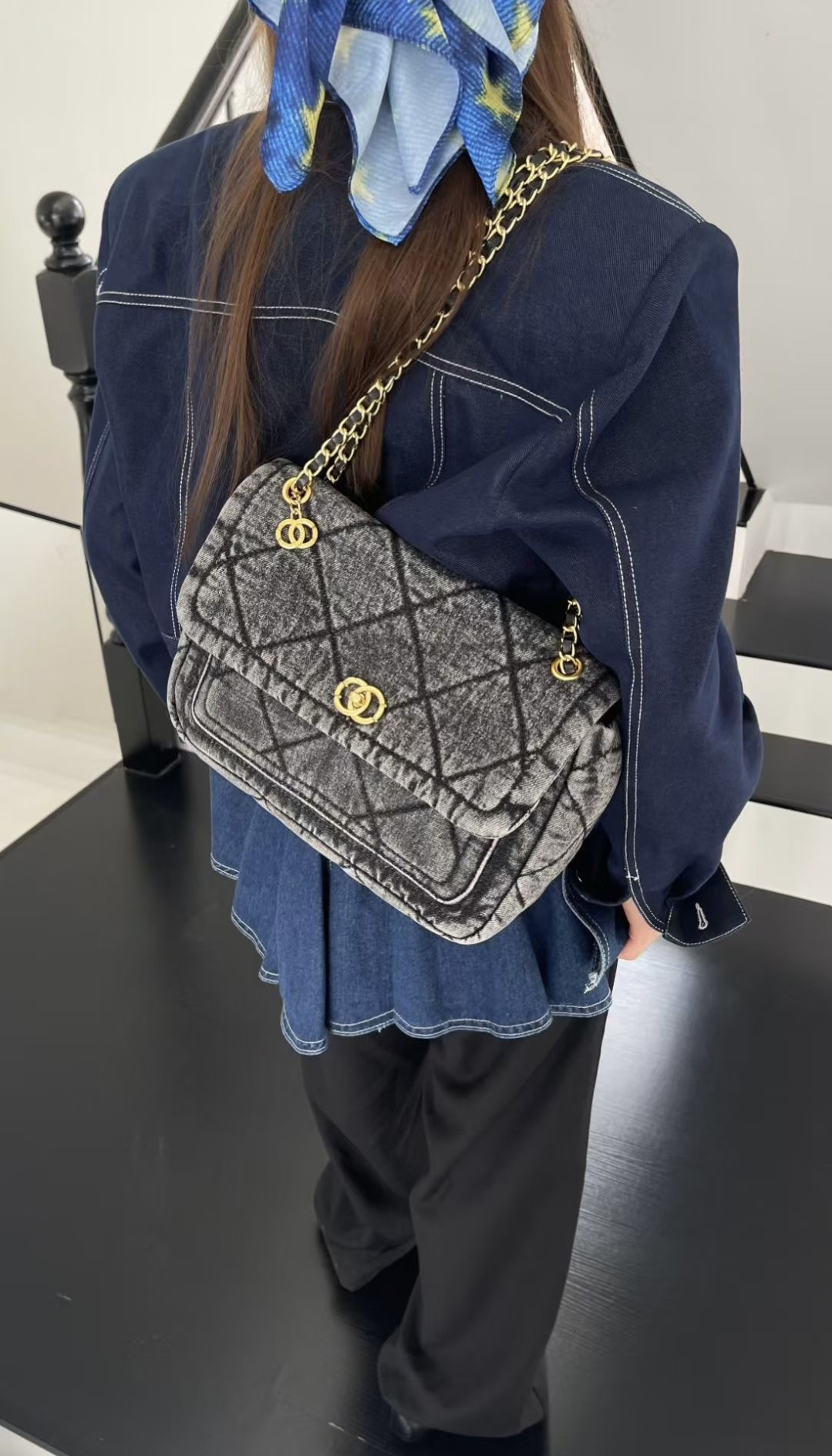 2025新款小香风水洗牛仔邮差包
