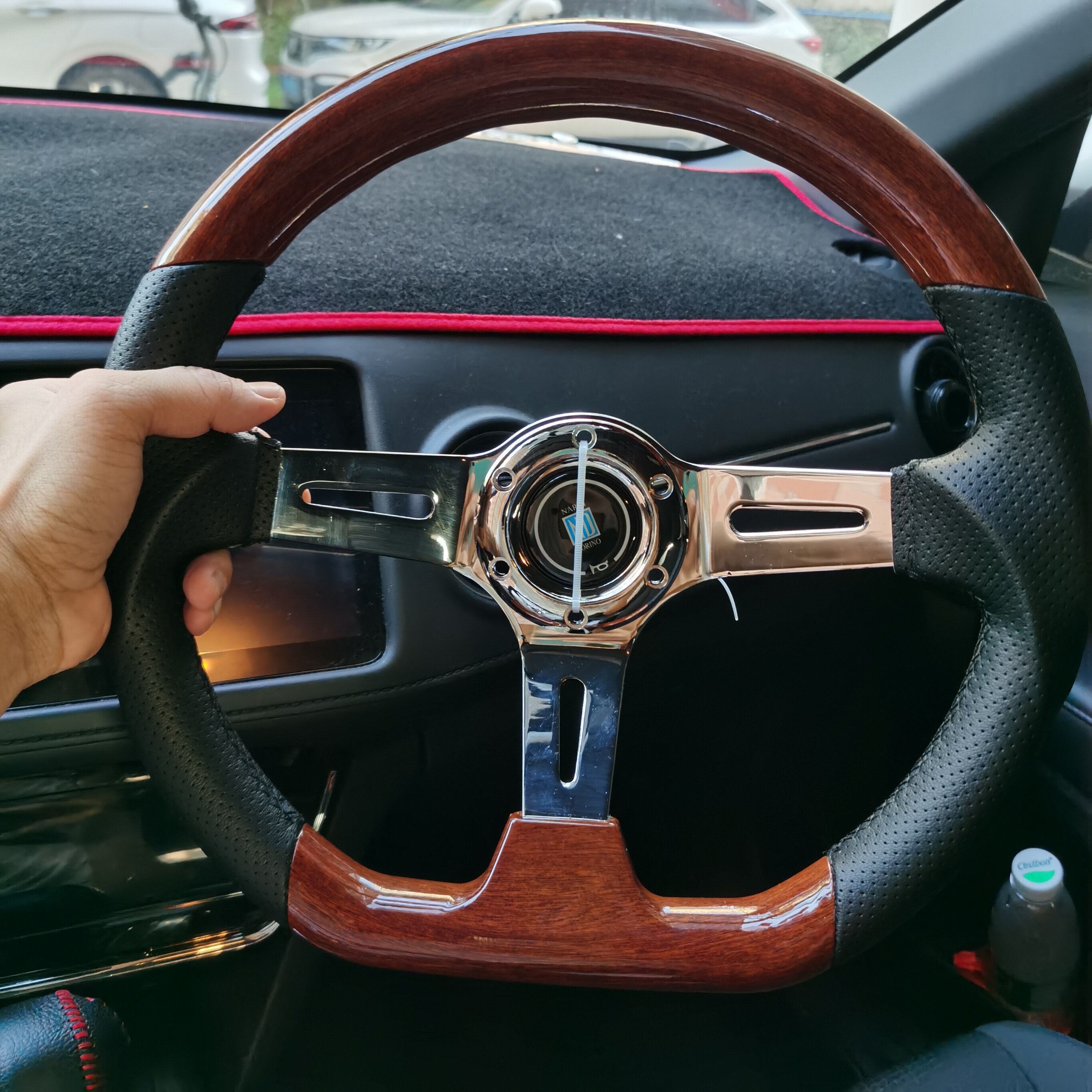 汽车改装通用半圆方向盘t型d字碳纤方向盘桃木罗技真皮磨砂方向盘