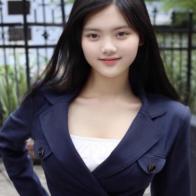 风花月 大领口双排扣制服风衣收腰气质短款外套高级感小个子大衣