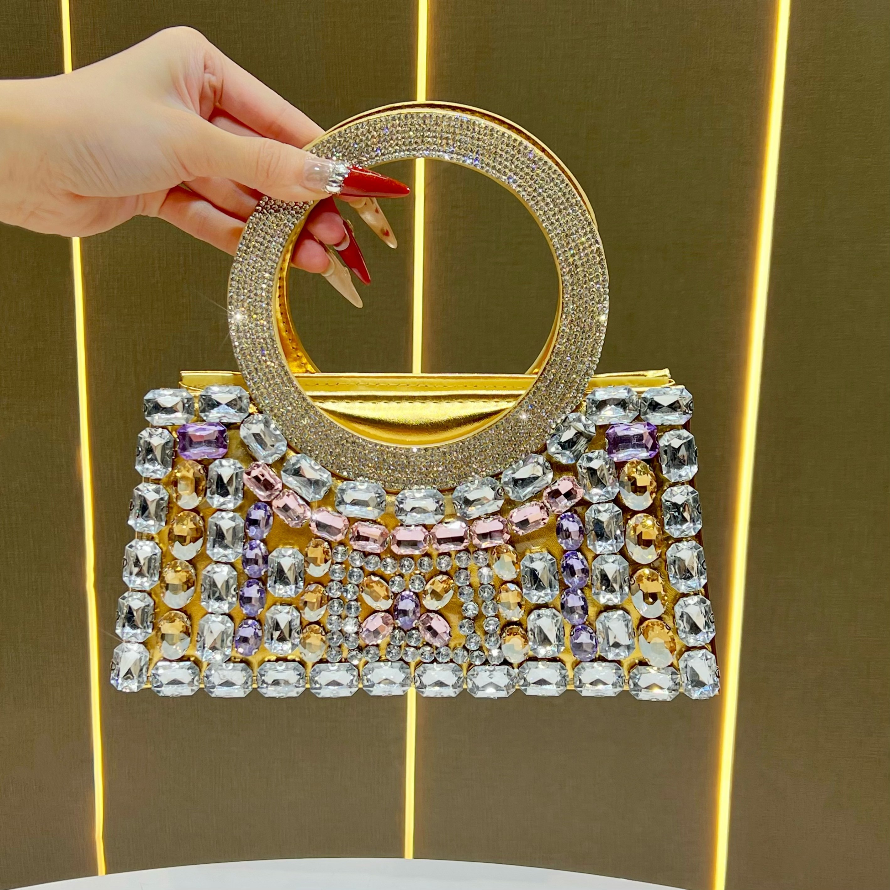 MissingYou轻奢水钻手拿包女名媛手提包镶钻晚宴包链条单肩斜挎包,箱包皮具/热销女包/男包,手拿包,淘宝优惠券,粉丝福利购,淘宝优惠卷