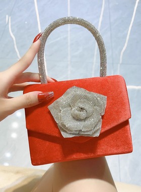 MissingYou新款水钻花朵手提包精致手挽包时尚斜跨包礼服宴会包包