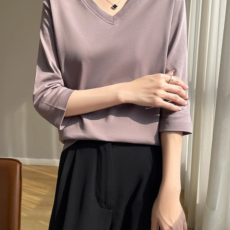 2026秋季新款纯棉七分袖V领t恤女宽松百搭中袖打底衫柔软透气上衣