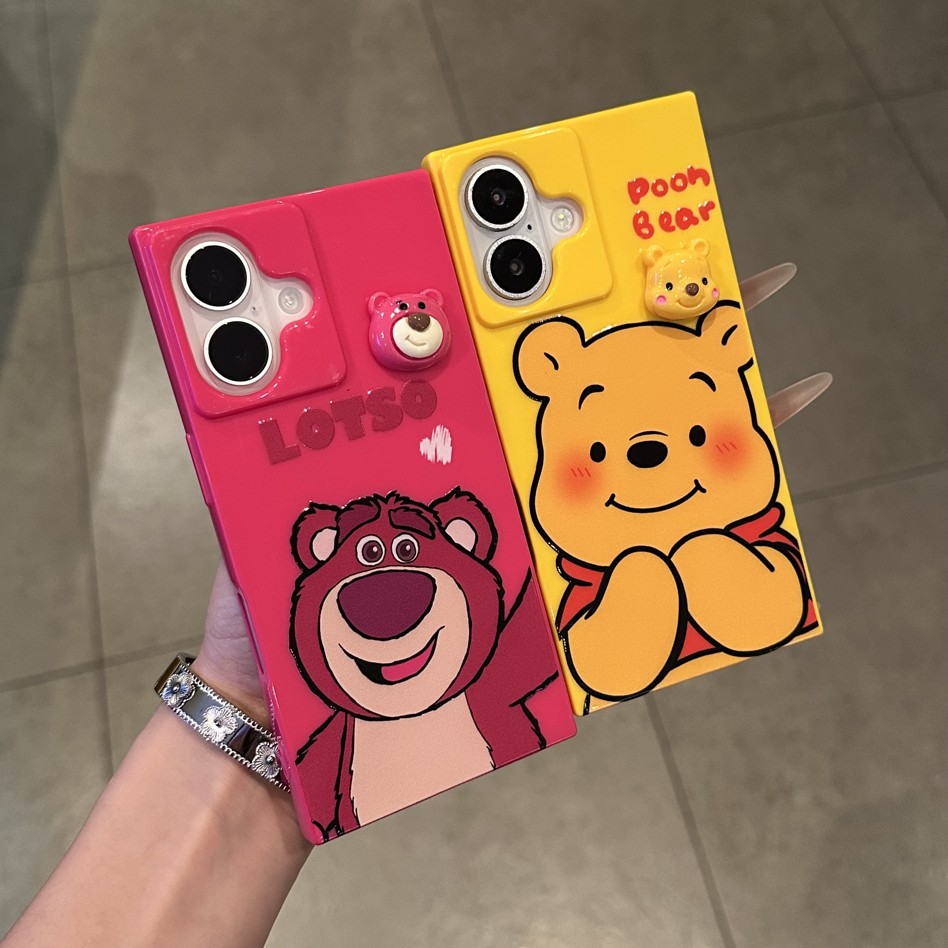 可爱维尼草莓熊适用iPhone15promax手机壳苹果14pro新款16promax卡通13趣味12保护套11方块防摔15plus软壳女