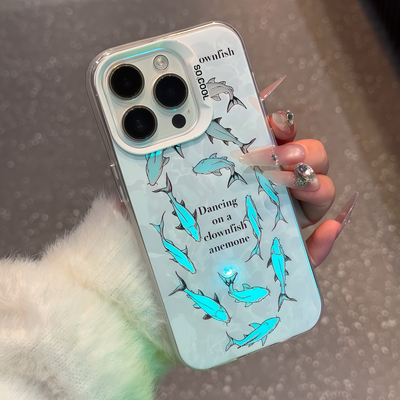 彩银鱼群适用苹果16promax手机壳17华为mate60pro创意pura80小众OReno14防摔15vivos30荣耀400高级感13变色12