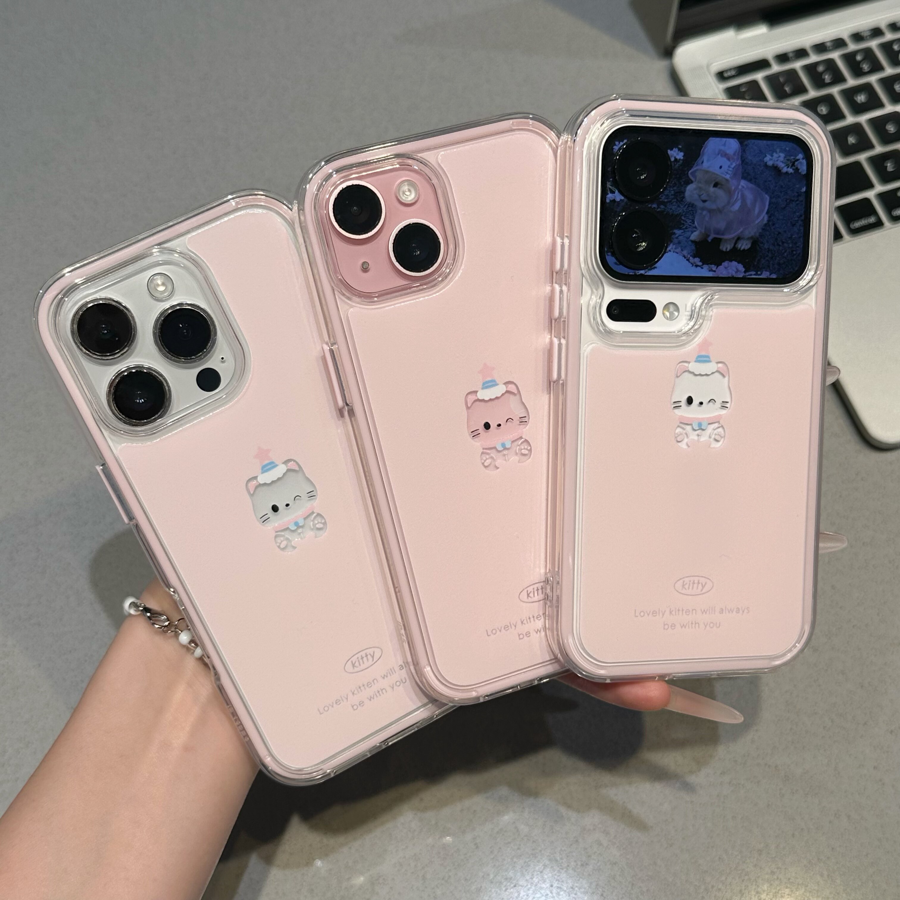眯眼小猫咪适用苹果16promax手机壳iPhone15新款13华为p70荣耀500vivo壳opporeno14小米17pro红米k90撞色大孔