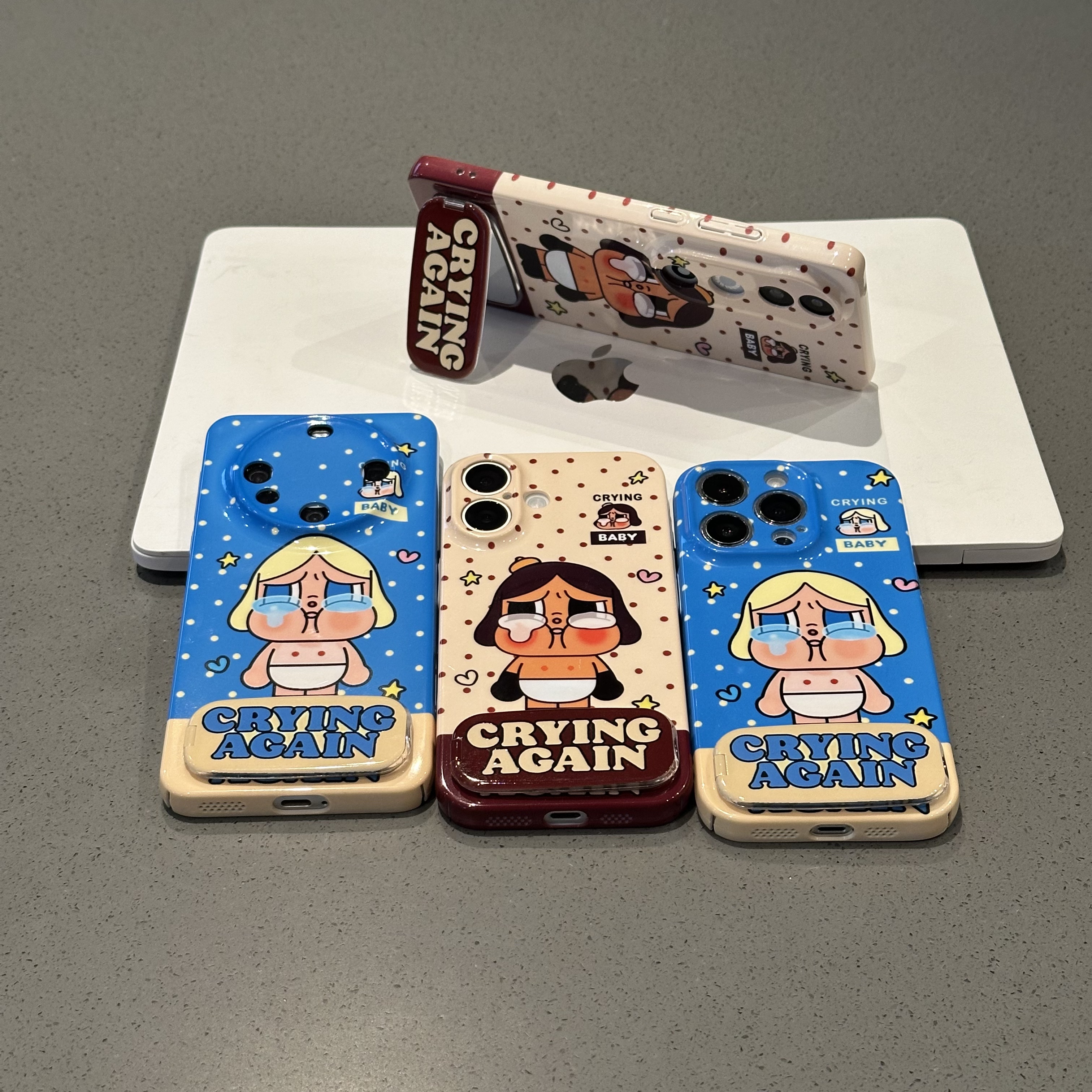 趣味可爱哭娃镜面支架菲林手机壳