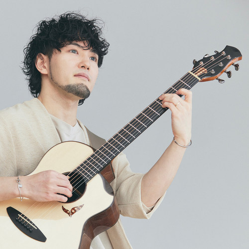 彩虹人Ｘ井草圣二玫瑰联名木吉他