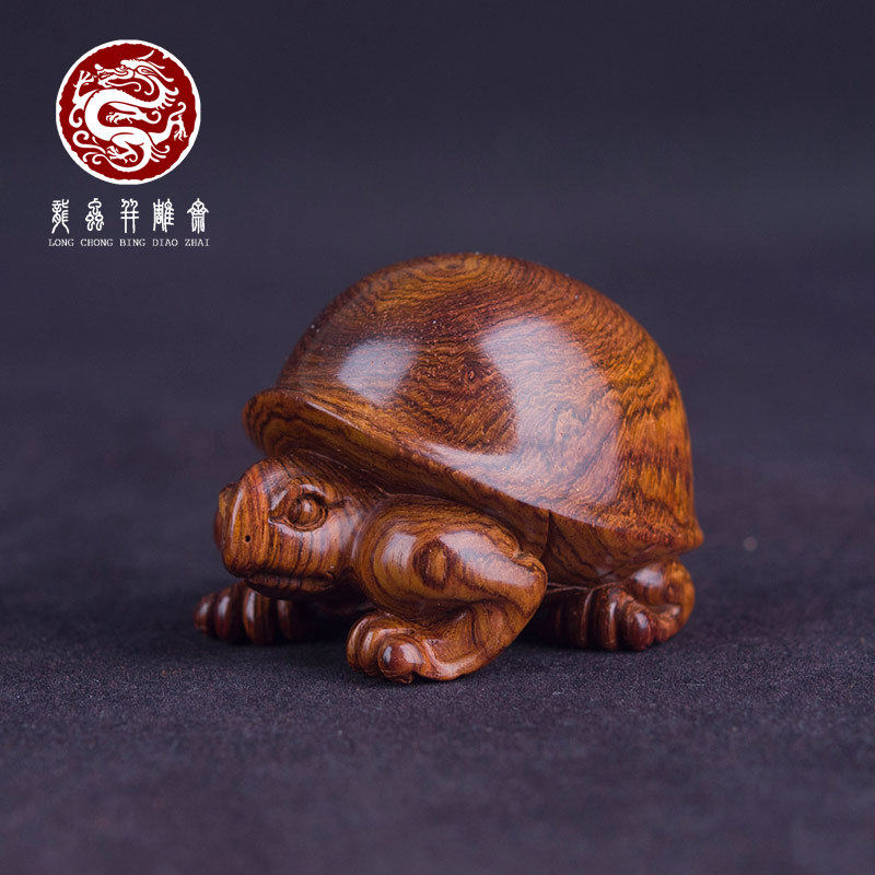 海南黄花梨鬼眼纹乌龟手把件老料湘工男女随身趣味圆润盘玩摆件