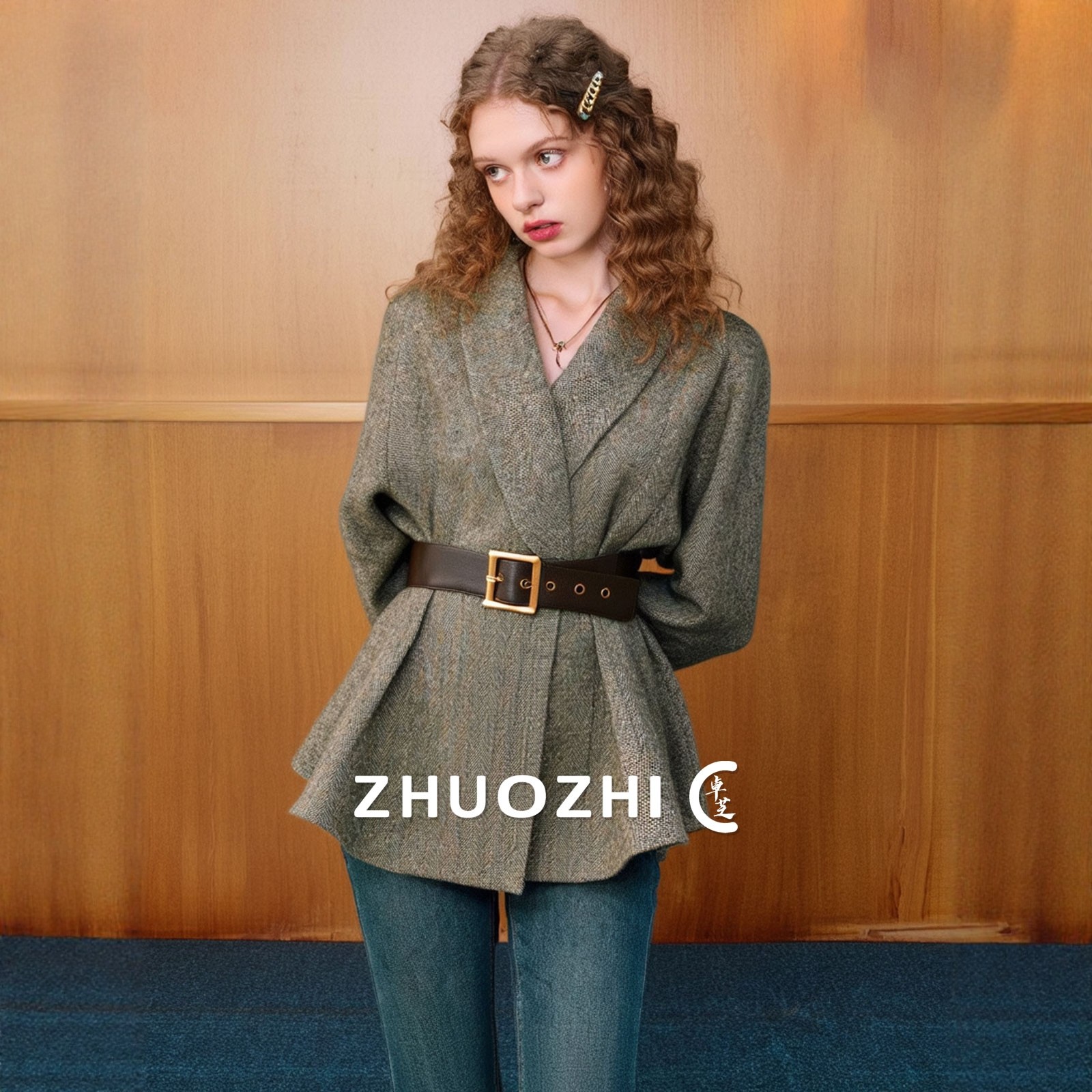 『卓芝』法式休闲复古v领设计毛呢外套2025冬季新品修身显瘦上衣