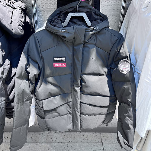 冰甲短款防泼水羽绒服