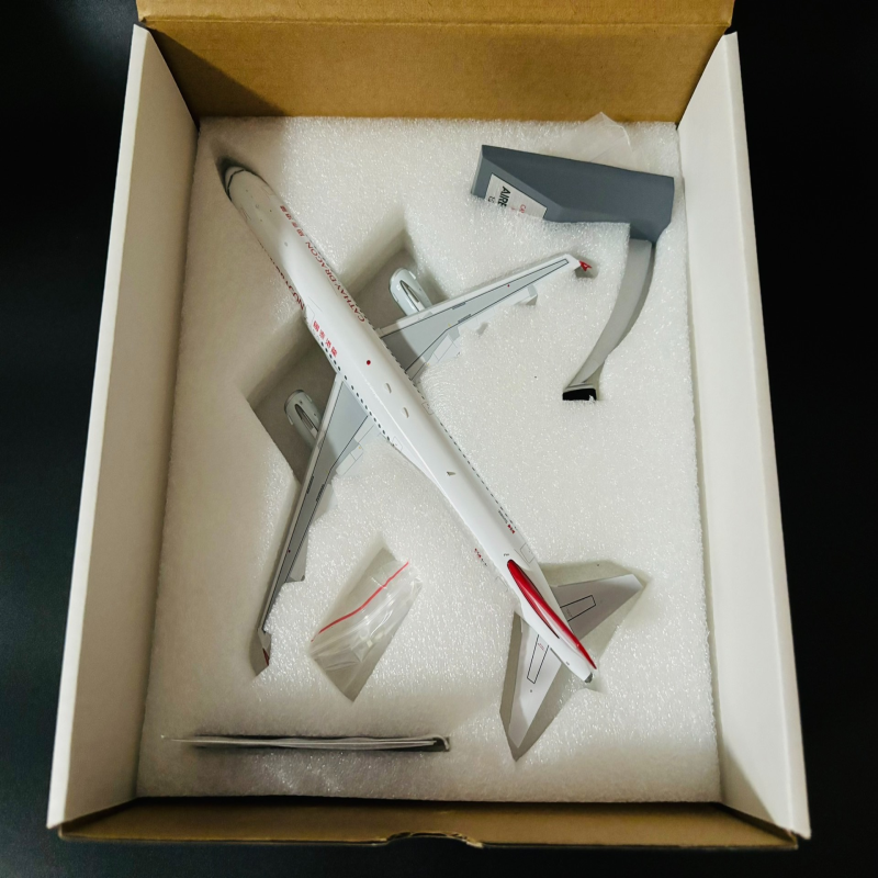 Aviation香港国泰港龙航空空客A321，1:200合金客机模型，注册号B