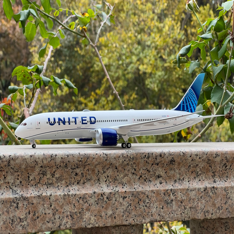 高品质飞机模型！Inflight 1:200 美国联合航空波音787-9飞机合