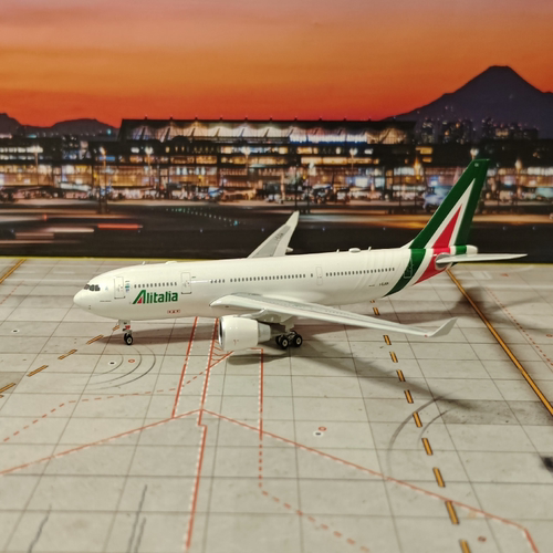 1/400 phoenix 意大利航空 A330-200 I-EJGA