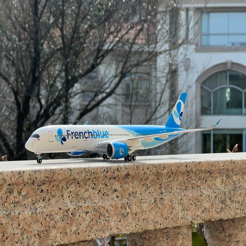 飞机模型高品质！A350法国French Blue航空公司。：JC Wings 1:20