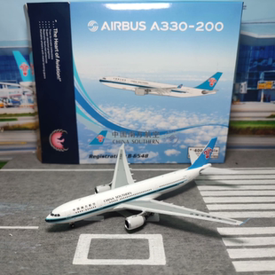 Phoenix 中国南方航空 A330-200 B–6548 1/400航空公司:中国南