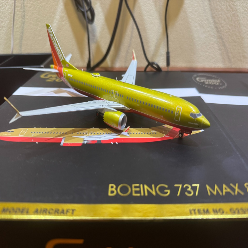 GJ 1:200 西南航空 Southwest Airlines 737max8N871HK金色彩绘