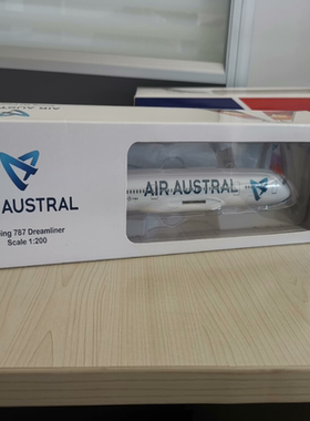 Hogan 1:200 Air Austral Boeing 787-9