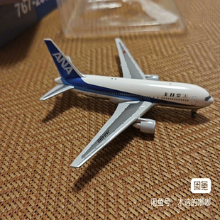 Aeroclassics1:400全日空B767-200编号8488/8480。发货前拍照确