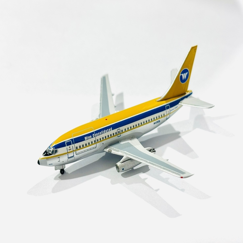 AC 1:400  Wien Consolidated 模型 Boeing 737-200 N4906 纯手