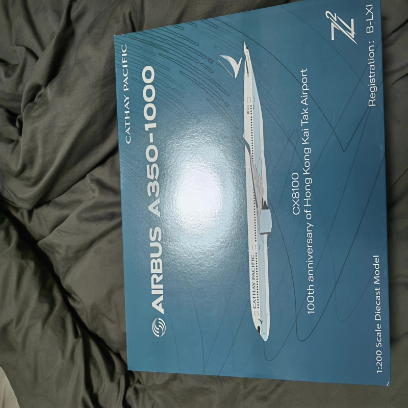 出的1:200飞机模型，国泰航空空客A350-1000，做工精细无瑕疵，有图片