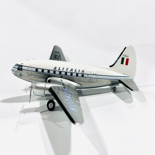 AC 1:200 ALITALIA C-46 I-SILA实物如图，发货后不退不换